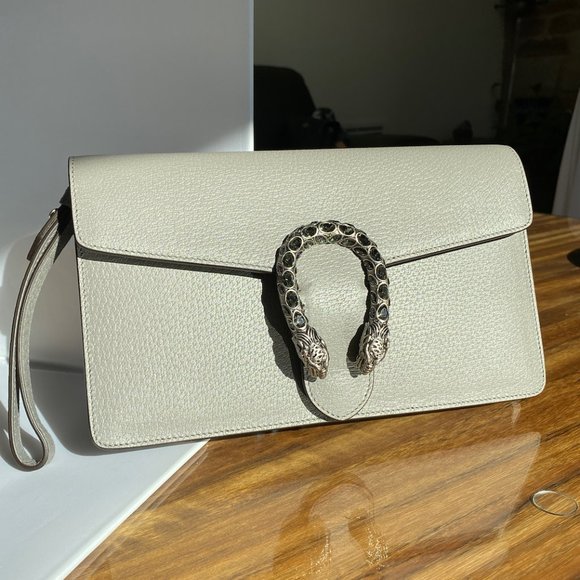 Gucci Handbags - New with Dustbag Gucci Dionysus Leather Clutch in Gray
